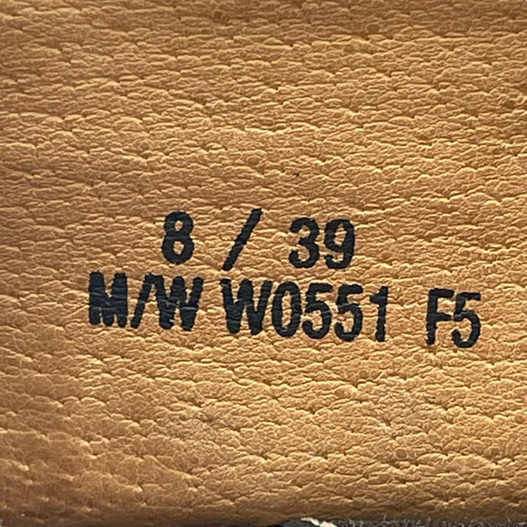 Born Womens Loafer Flat Shoes Red Black Suede Slip On Kiltie Stitching 8 M - Picture 9 of 9